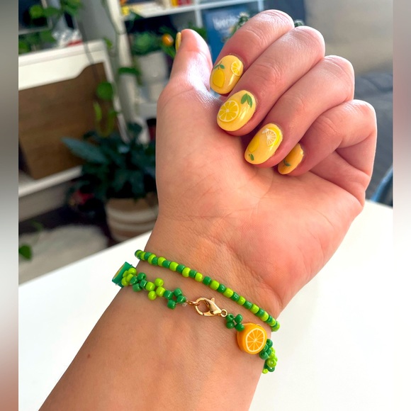 2 FOR 1! Dainty beaded bracelets - Picture 5 of 5